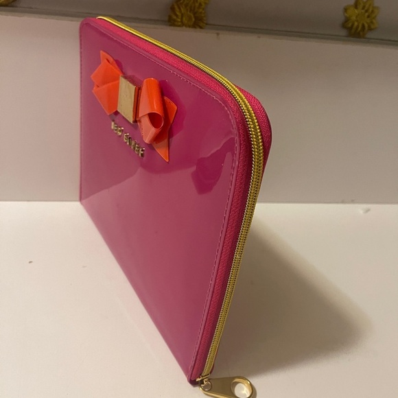 Ted Baker Desere Bow Mini Tablet Case
- Deep Pink - Picture 10 of 15